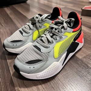 Puma Tennis shoes